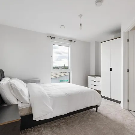 Lovely 2 Bed In A Converted Mill *