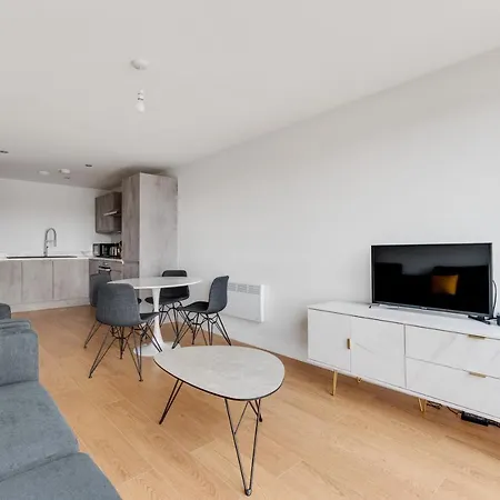 Lovely 2 Bed In A Converted Mill Apartment Leeds (West Yorkshire)